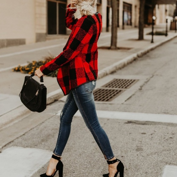 *HP* GRISWOLD Red Plaid Cardigan - Picture 7 of 8